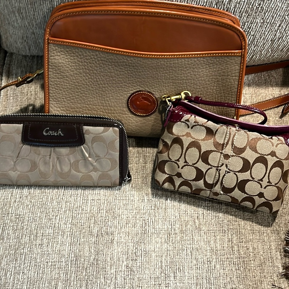 Coach, Dooney bundle great condition